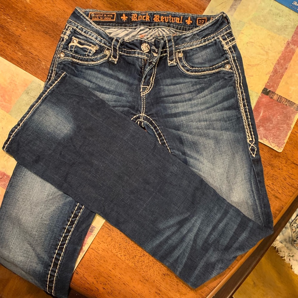 Buckle Jeans